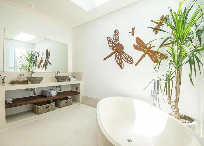 Casa de Férias Modern 4Br Villa Canggu, Rice View, Ac