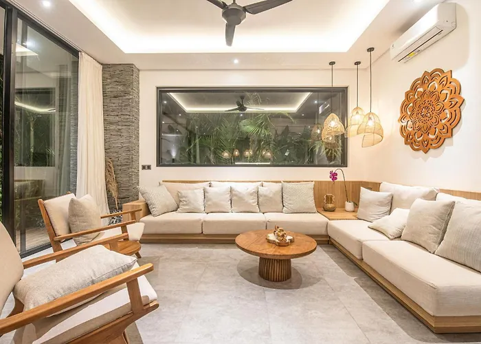 4br Private Pool With Rice Views